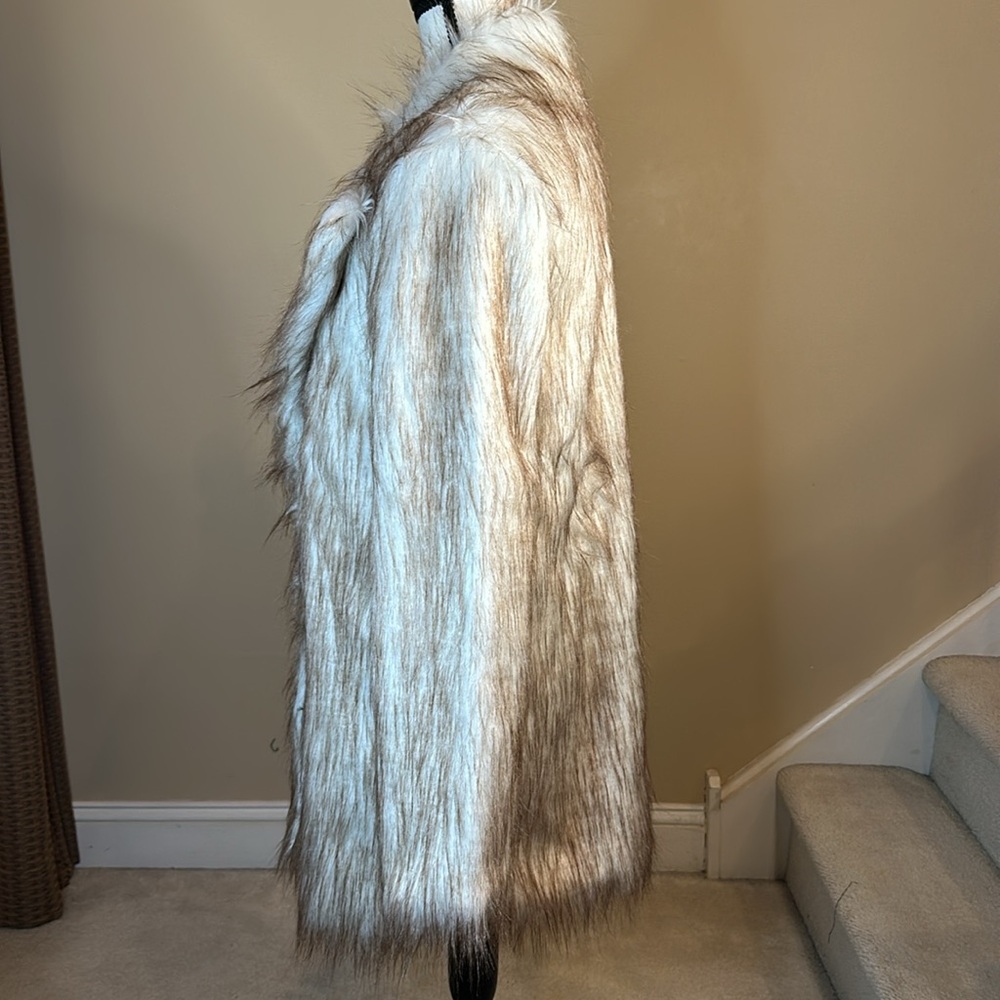 AIXIRUI Faux Fur Jacket NWOT - Picture 6 of 15